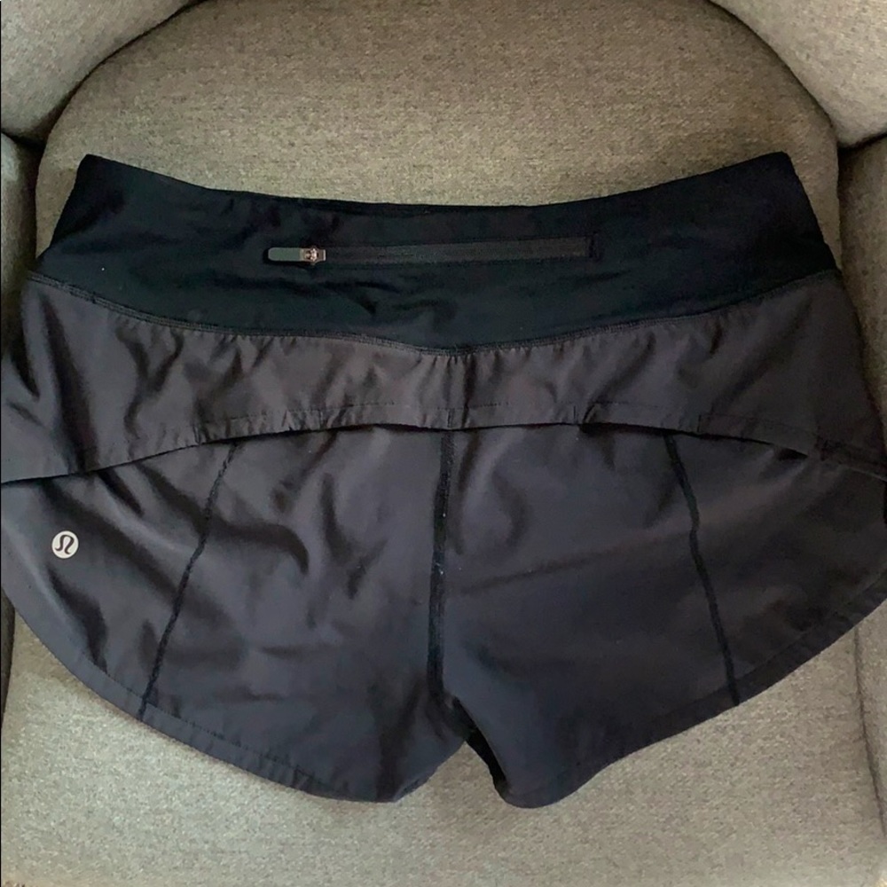 Like New Lululemon Speed up shorts size 4 black